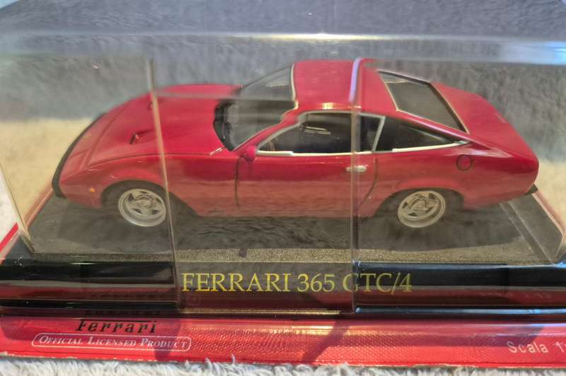 Ferrari Collection 1/43 Ferrari 365 GTC/4