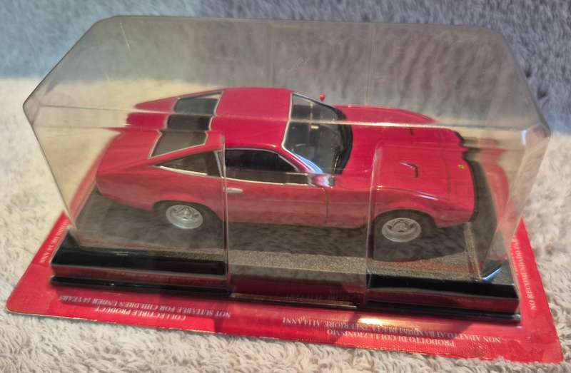 Ferrari Collection 1/43 Ferrari 365 GTC/4