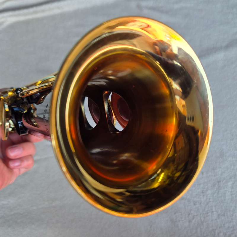 Jupiter JPS-547 Soprano Saxophone - Black and Brass