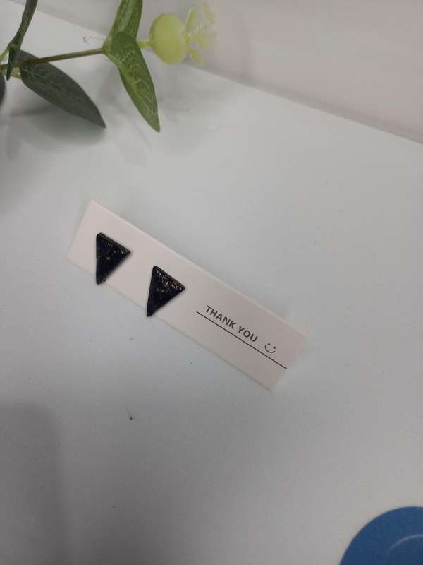 Trigon Stud 02