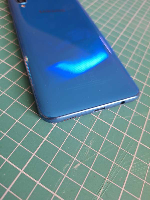 Samsung A50