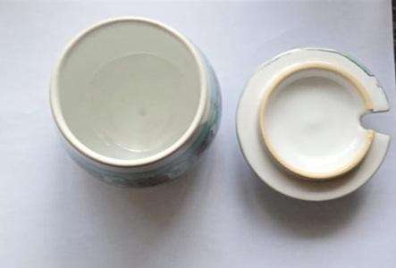 Beautiful Sugar Pot