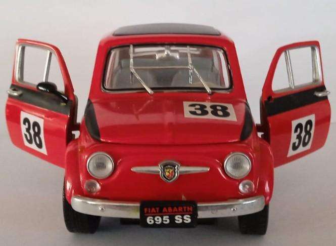 Road Signature 1963 Fiat Abarth 695SS Rally Car 1:18