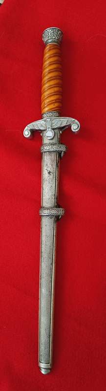 WW2 - WEHRMACHT ARMY OFFICERS DAGGER - FULL SIZE