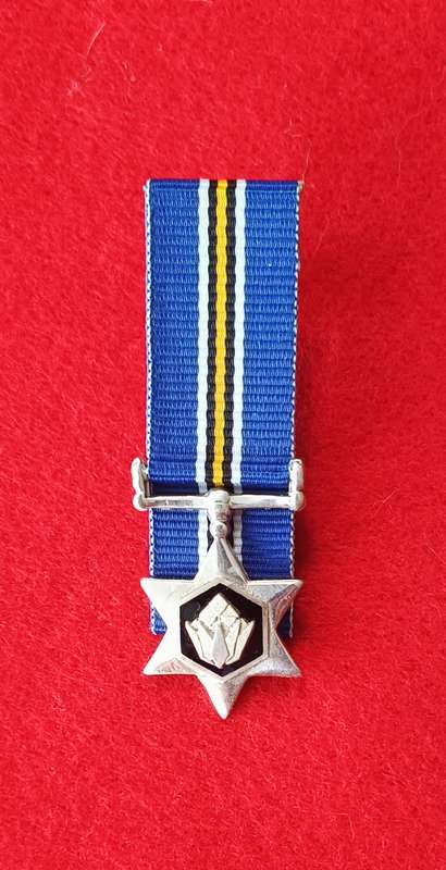SANDF - SILVER PROTEA - MINIATURE ORIGINAL