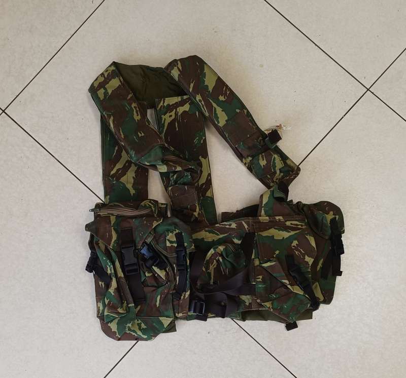 SADF - 32 BATTALION - LOAD BEARING BATTLE VEST