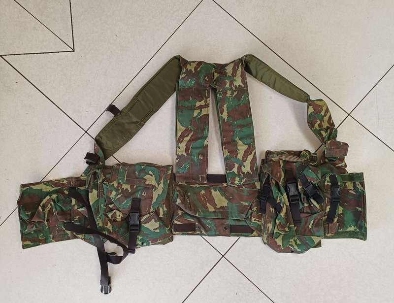 SADF - 32 BATTALION - LOAD BEARING BATTLE VEST