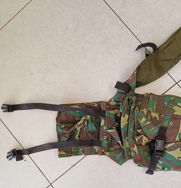SADF - 32 BATTALION - LOAD BEARING BATTLE VEST