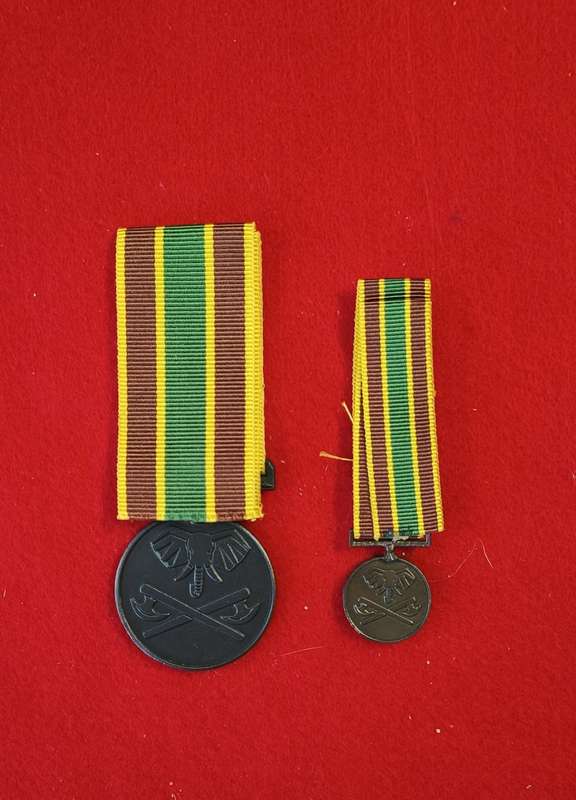 SADF - VENDA MILITARY - GENERAL SERVICE MEDAL (GSM) - FULL SIZE + MINIATURE