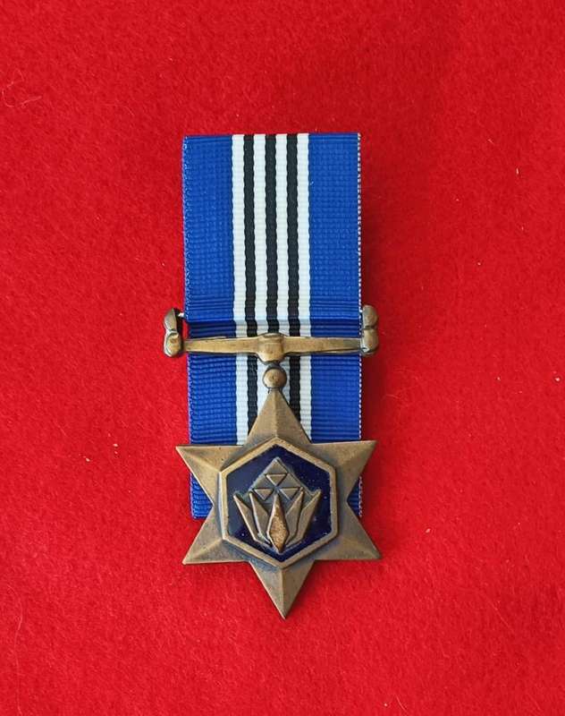 SANDF - BRONZE PROTEA (PB) - ORIGINAL NUMBERED - FULL SIZE