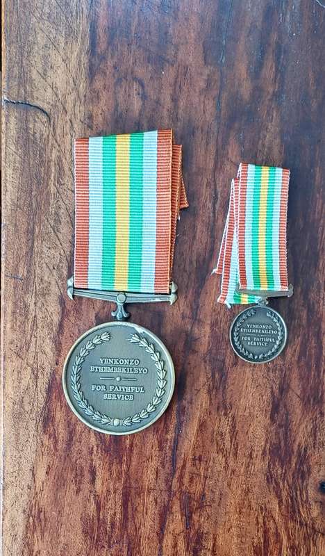 SADF - TRANSKEI DEFENCE FORCE - FOR FAITHFUL SERVICE MEDAL - FULL SIZE + MINIATURE