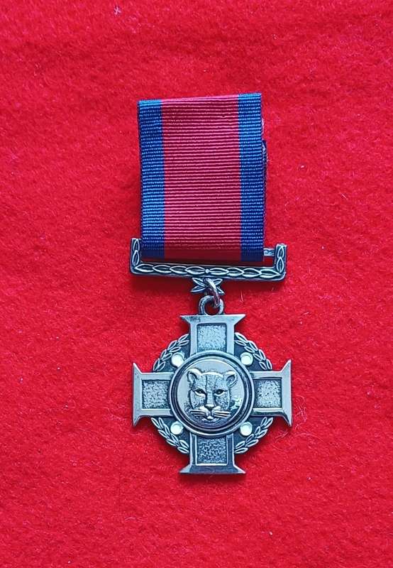 SADF - CISKEI DEFENCE FORCE - CROSS FOR VALOUR (CCV) - FULL SIZE - SILVER