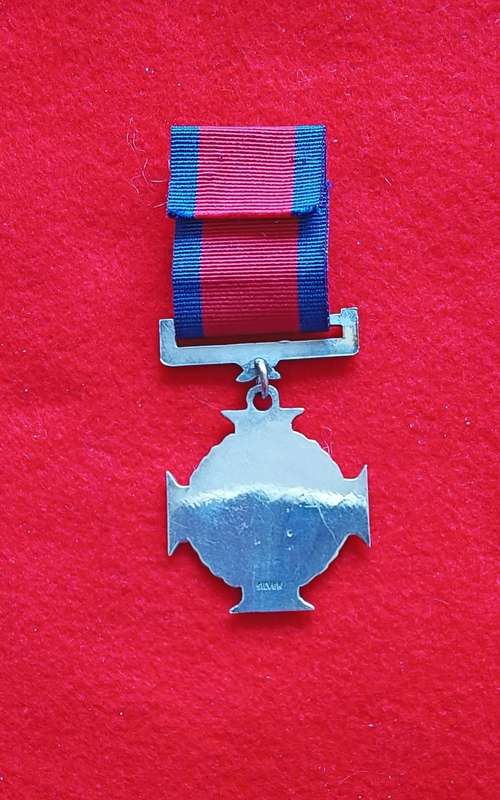 SADF - CISKEI DEFENCE FORCE - CROSS FOR VALOUR (CCV) - FULL SIZE - SILVER