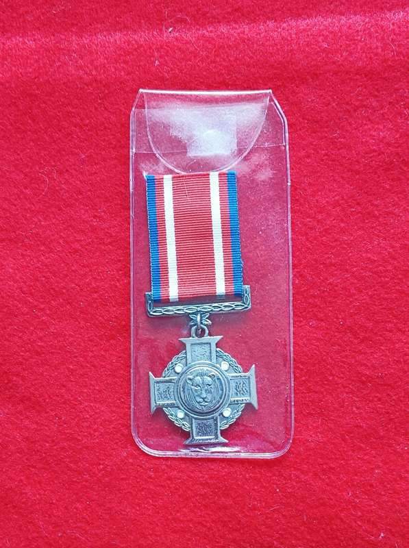 SADF - CISKEI DEFENCE FORCE - CROSS FOR GALLANTRY - FULL SIZE - SILVER