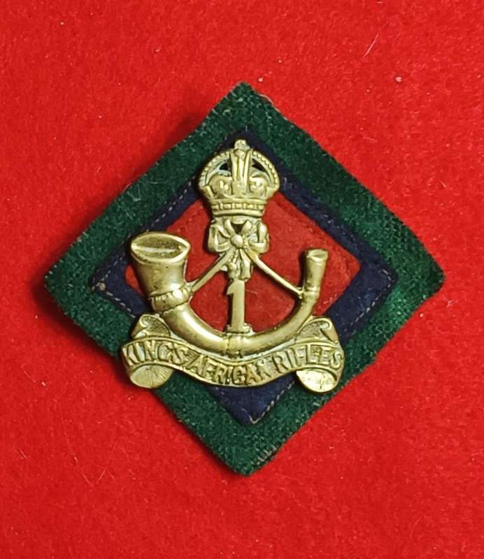 RHODESIA - KINGS AFRICA RIFLES - 1st BN HAT BADGE (1953-1963)