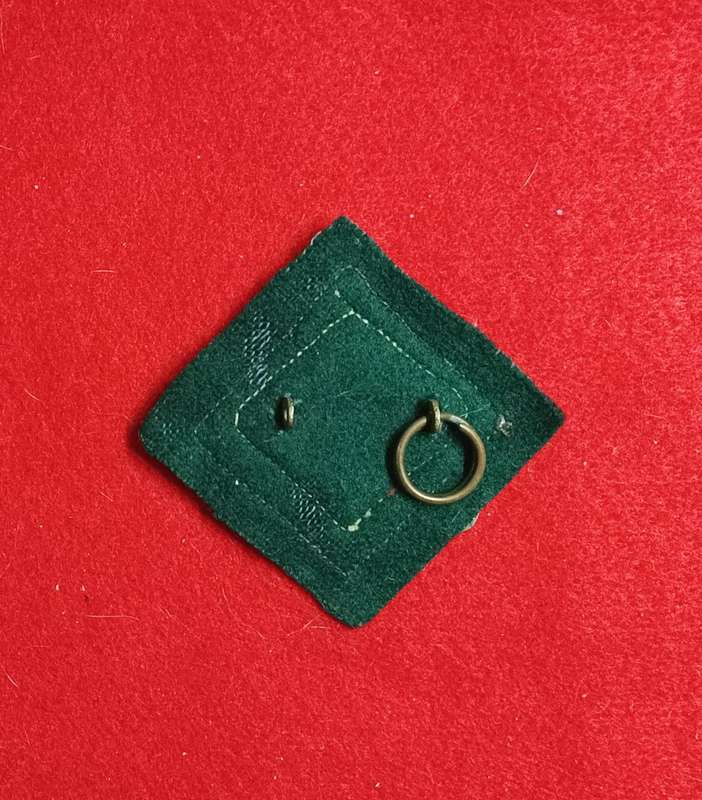 RHODESIA - KINGS AFRICA RIFLES - 1st BN HAT BADGE (1953-1963)