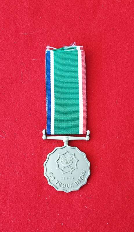 SANDF - GENERAL SERVICE MEDAL GSM - 10 YEAR - FULL SIZE
