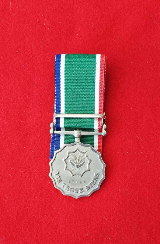 SANDF - GENERAL SERVICE MEDAL GSM - 30 YEAR - FULL SIZE