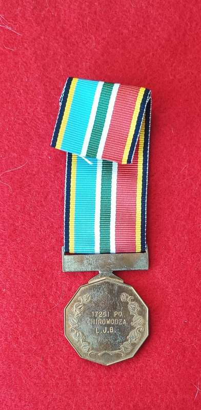 ZIMBABWE - SERVICE MEDAL 10 YRS - FULL SIZE