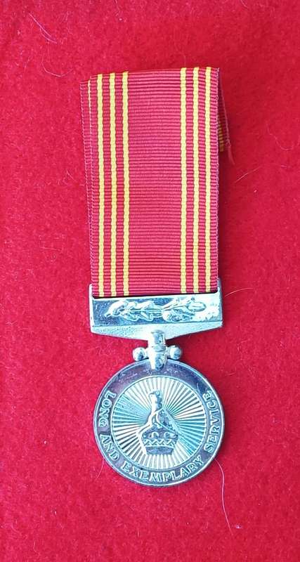 ZIMBABWE - ARMY LONG AND EXEMPLARY SERVICE MEDAL - FULL SIZE