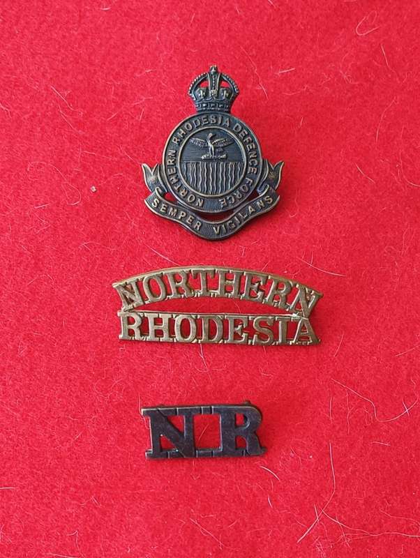 WW2 - NORTERN RHODESIA - BADGE LOT