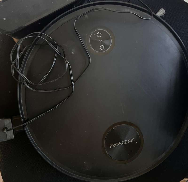 Proscenic V10 robot vacuum