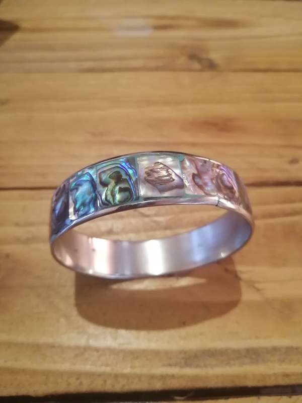 Paua Abelone Bangle - Beautiful!