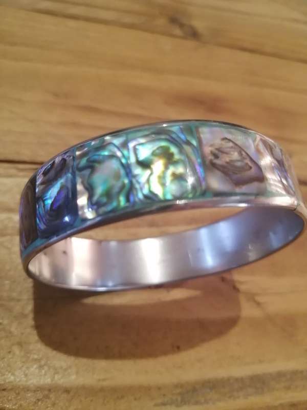Paua Abelone Bangle - Beautiful!