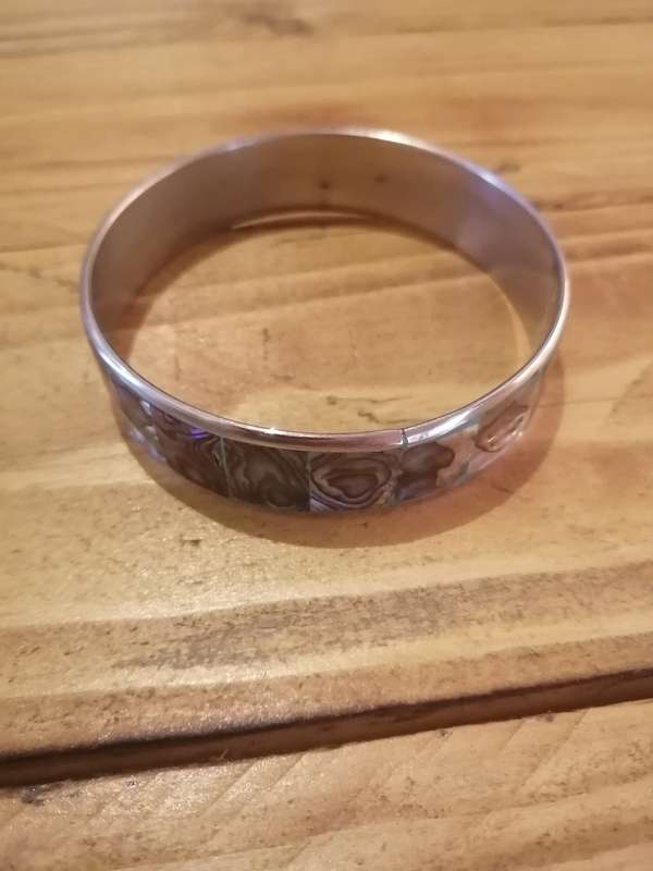 Paua Abelone Bangle - Beautiful!