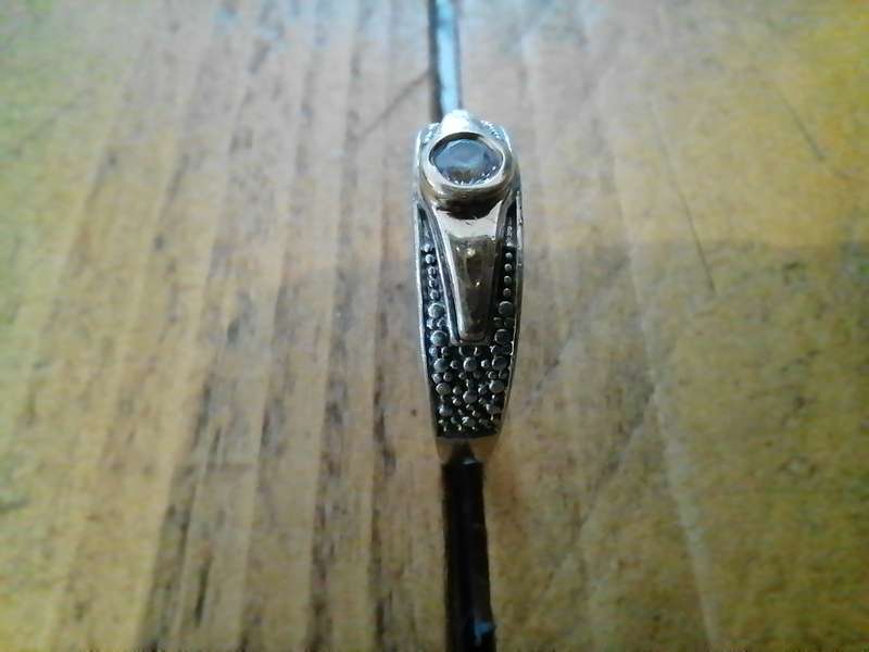 Gold and Silver Ladies Ring - Beautiful!