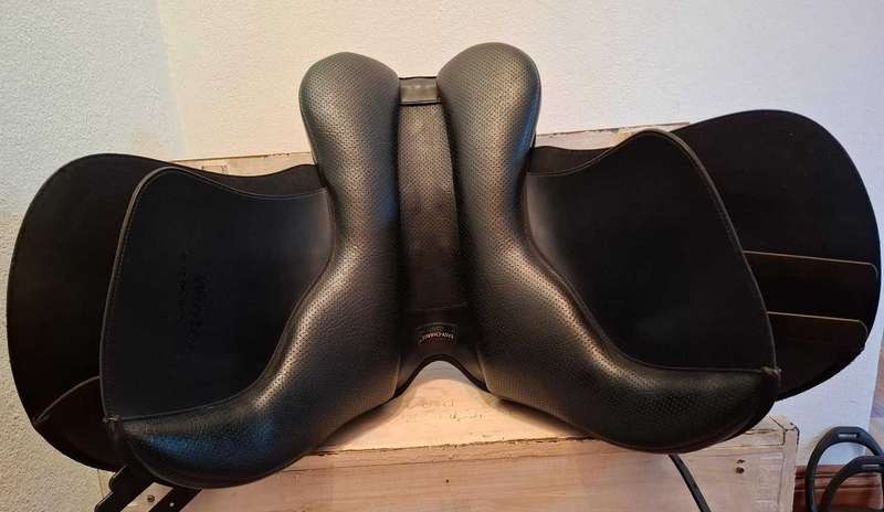 Wintec 500 GP 17" Saddle