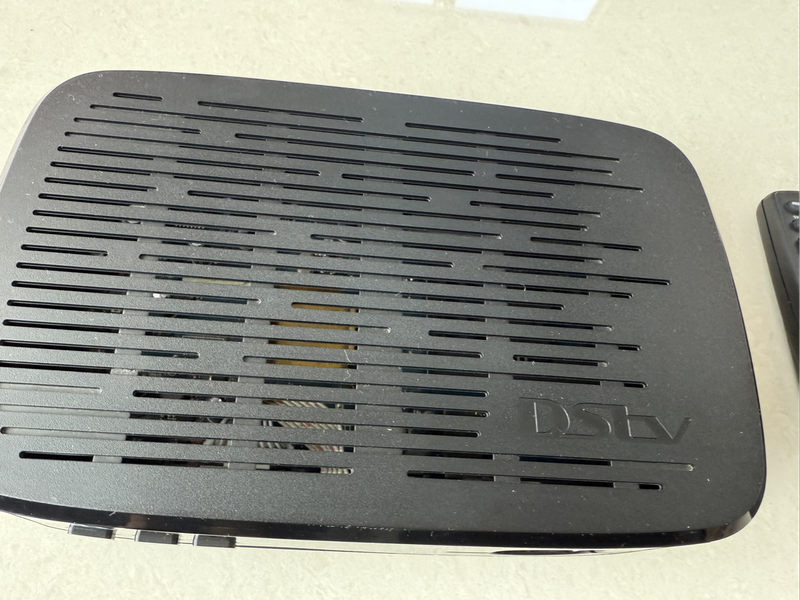 DSTV HD MODEL 45 DECODER