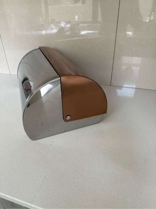 Rose gold bread tin