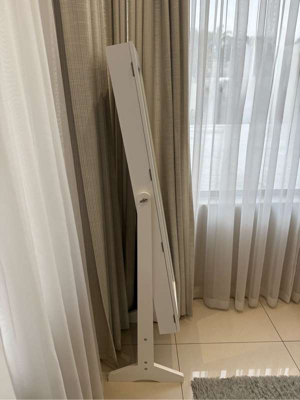Mirror with Jewlery cupboard