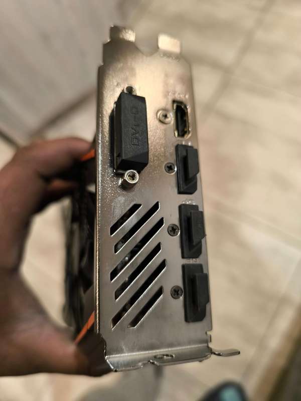 AMD Radeon RX 570 - 4GB