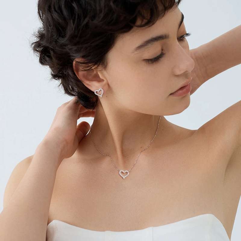925 Silver CZ Heart Earrings