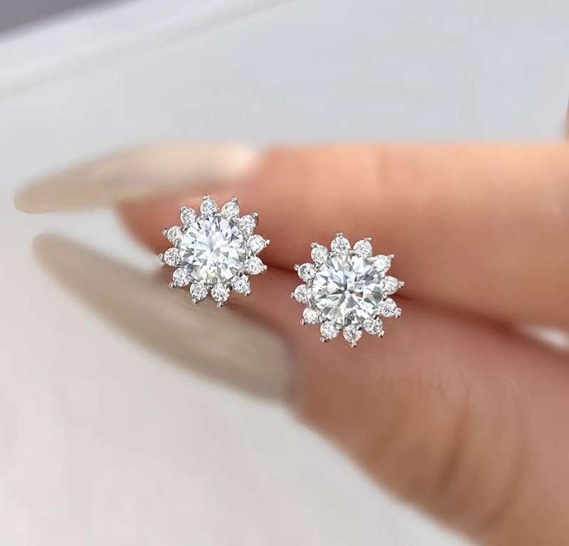 SPECIAL - 2ct Moissanite Sunflower Earrings