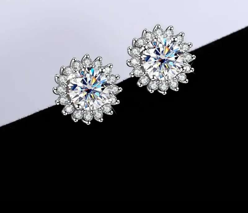 SPECIAL - 2ct Moissanite Sunflower Earrings