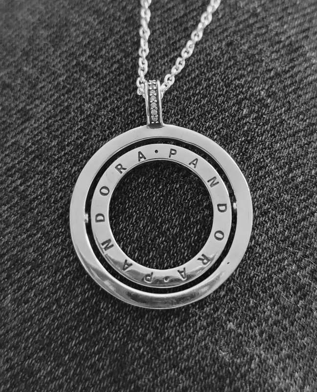 925 Silver Spinning Hearts Necklace
