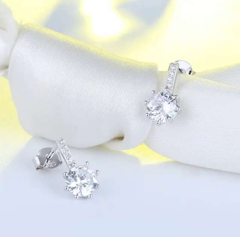 925 Silver Bijoux CZ Stud Earrings