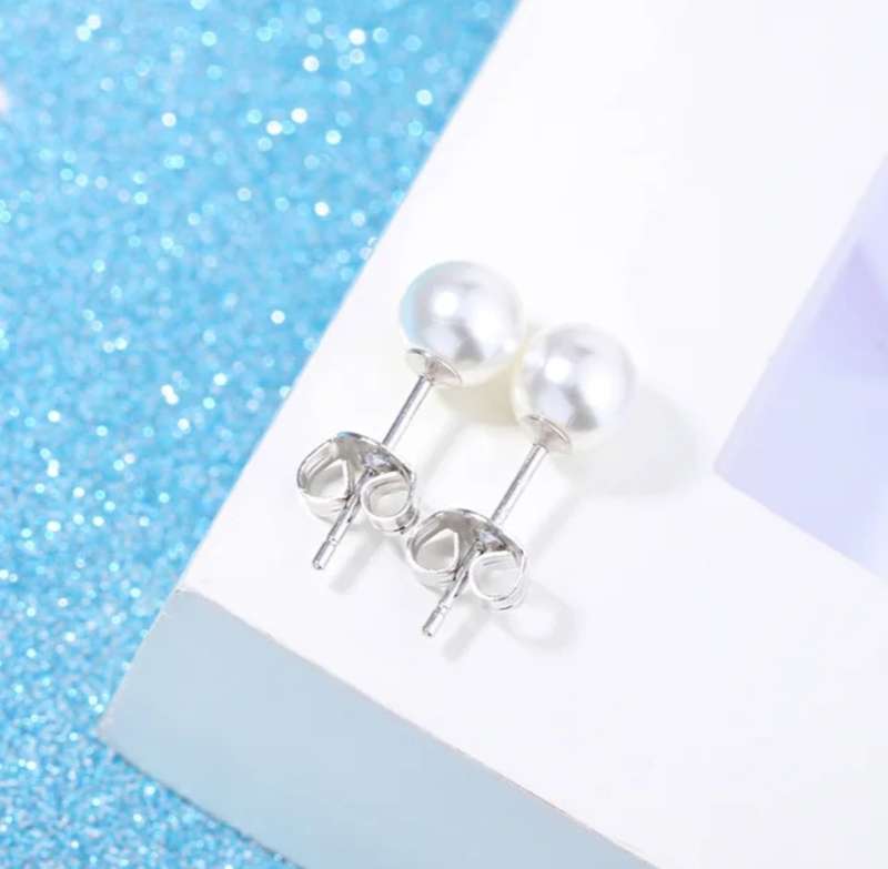 925 Silver Pearl and Daisy Earrings