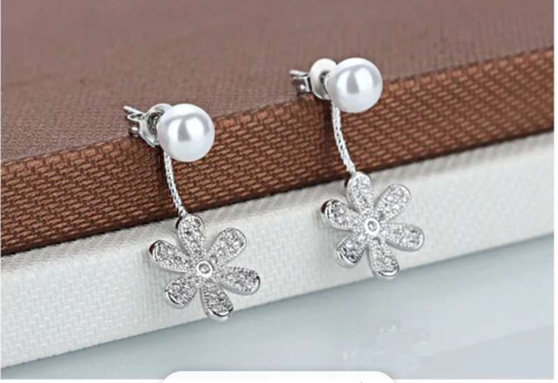925 Silver Pearl and Daisy Earrings
