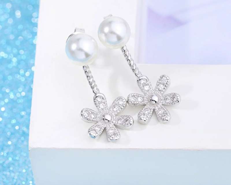 925 Silver Pearl and Daisy Earrings