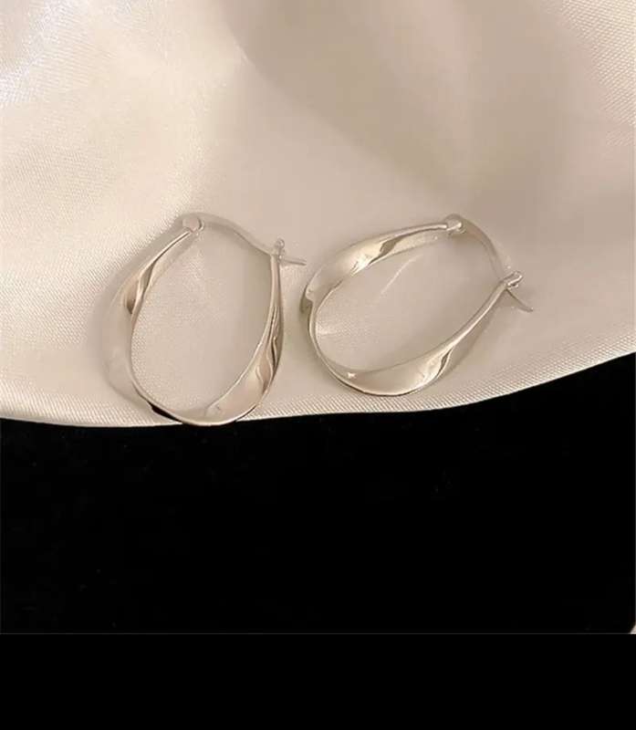 925 Silver Oval Buckle Earrings