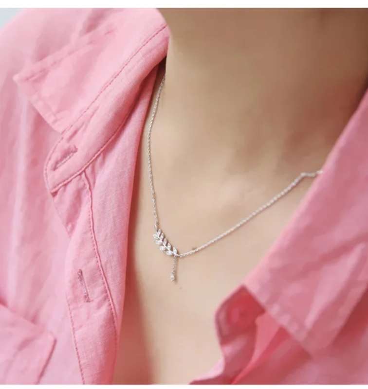 925 Silver Encrusted CZ Leaf Necklace