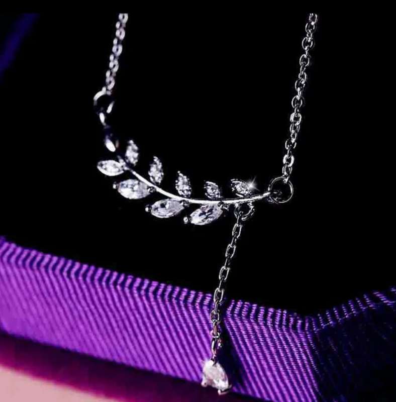 925 Silver Encrusted CZ Leaf Necklace