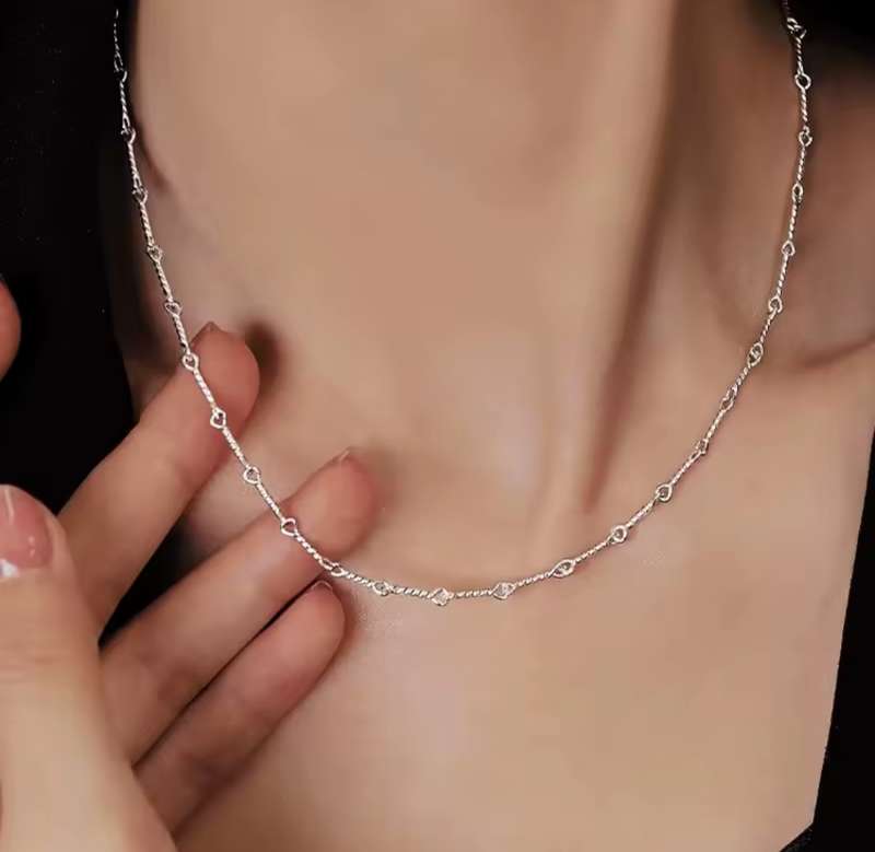 925 Silver Twisted Chain Necklace.