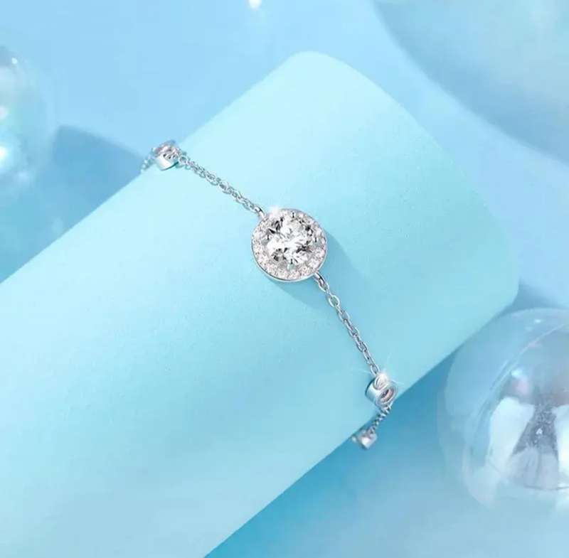 Sterling Silver Brilliant Round Cut Cubic Zirconia Bracelet