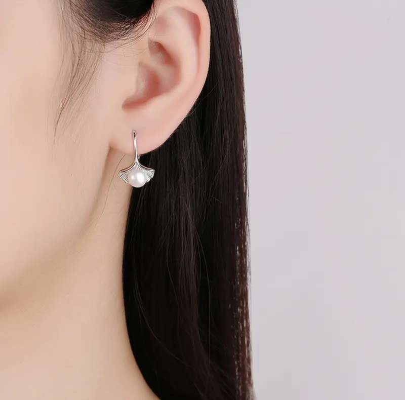 SPECIAL - 925 Silver Gingko Leaf Blowers Pearl Earrings