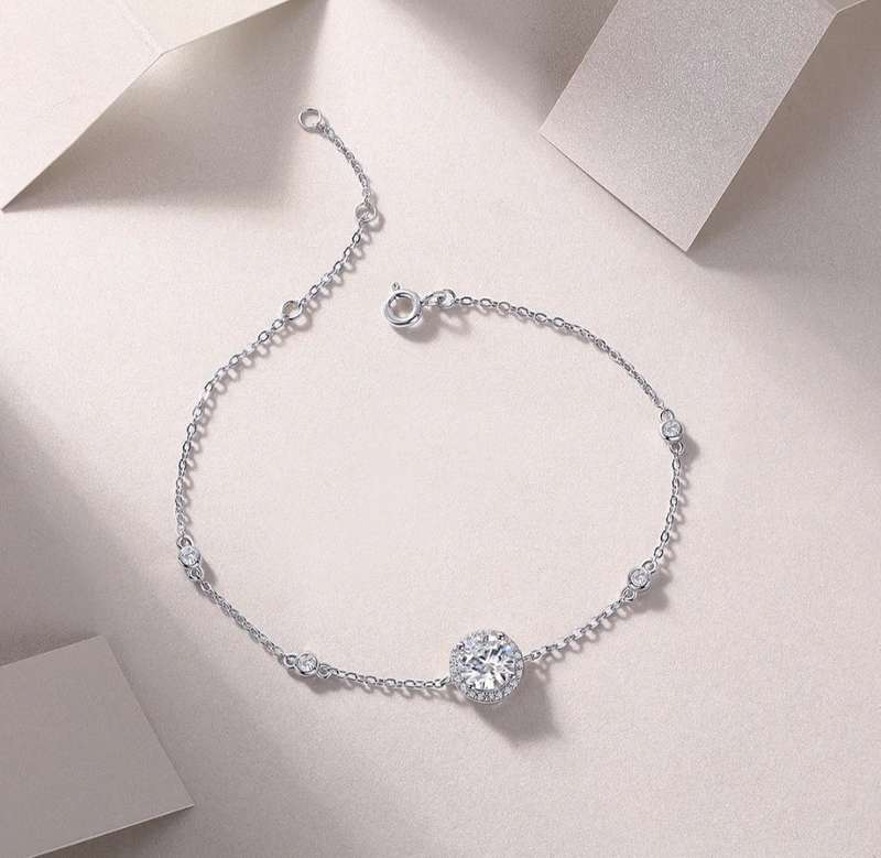 Sterling Silver Brilliant Round Cut Cubic Zirconia Bracelet